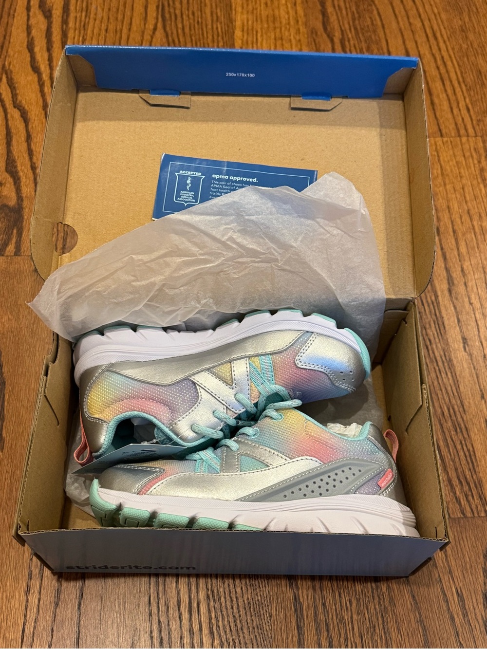 NWT Stride Rite kids sneakers 13.5
